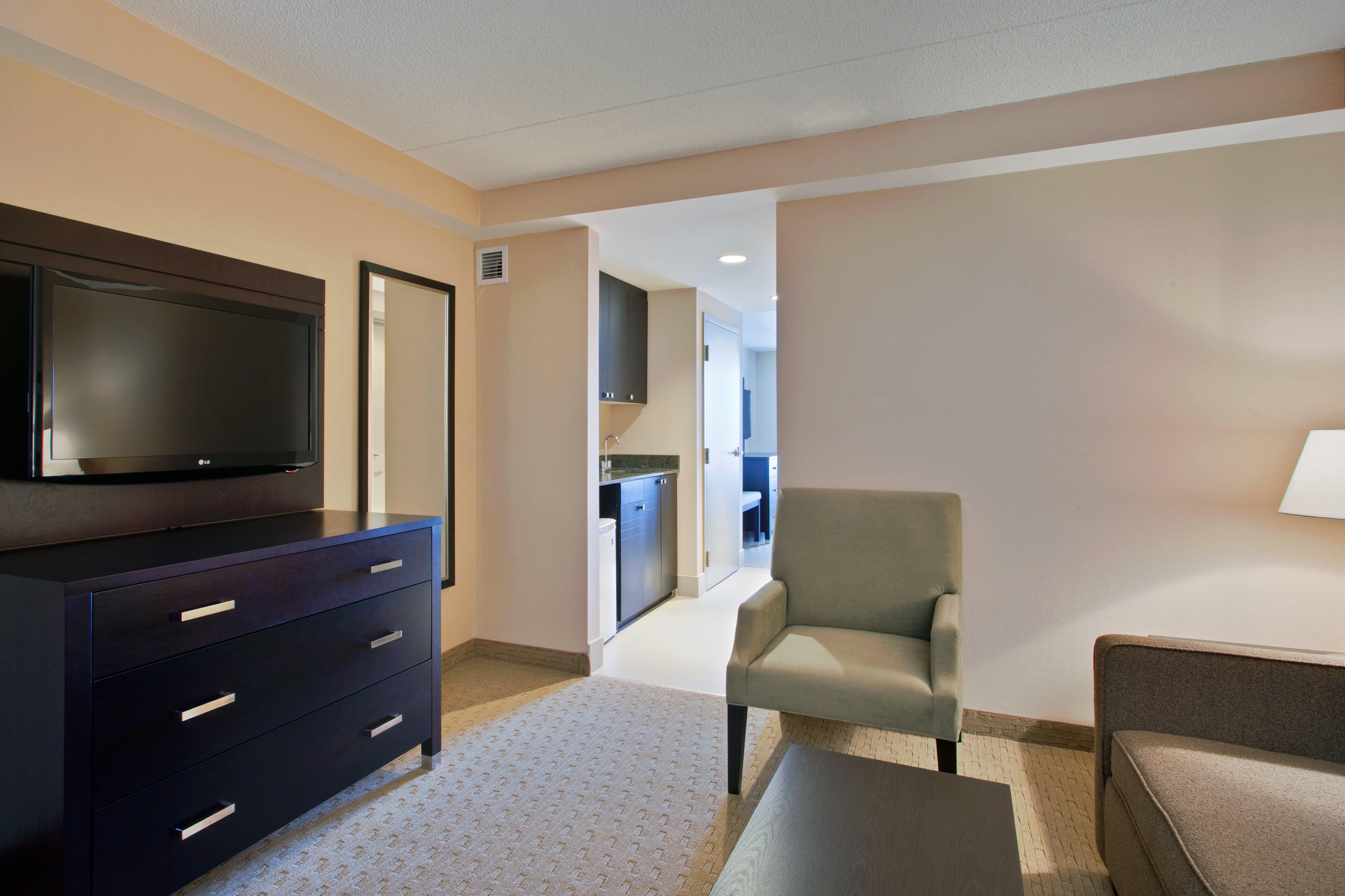 Holiday Inn Express Hotel & Suites Ottawa West-Nepean, An Ihg Hotel Dış mekan fotoğraf