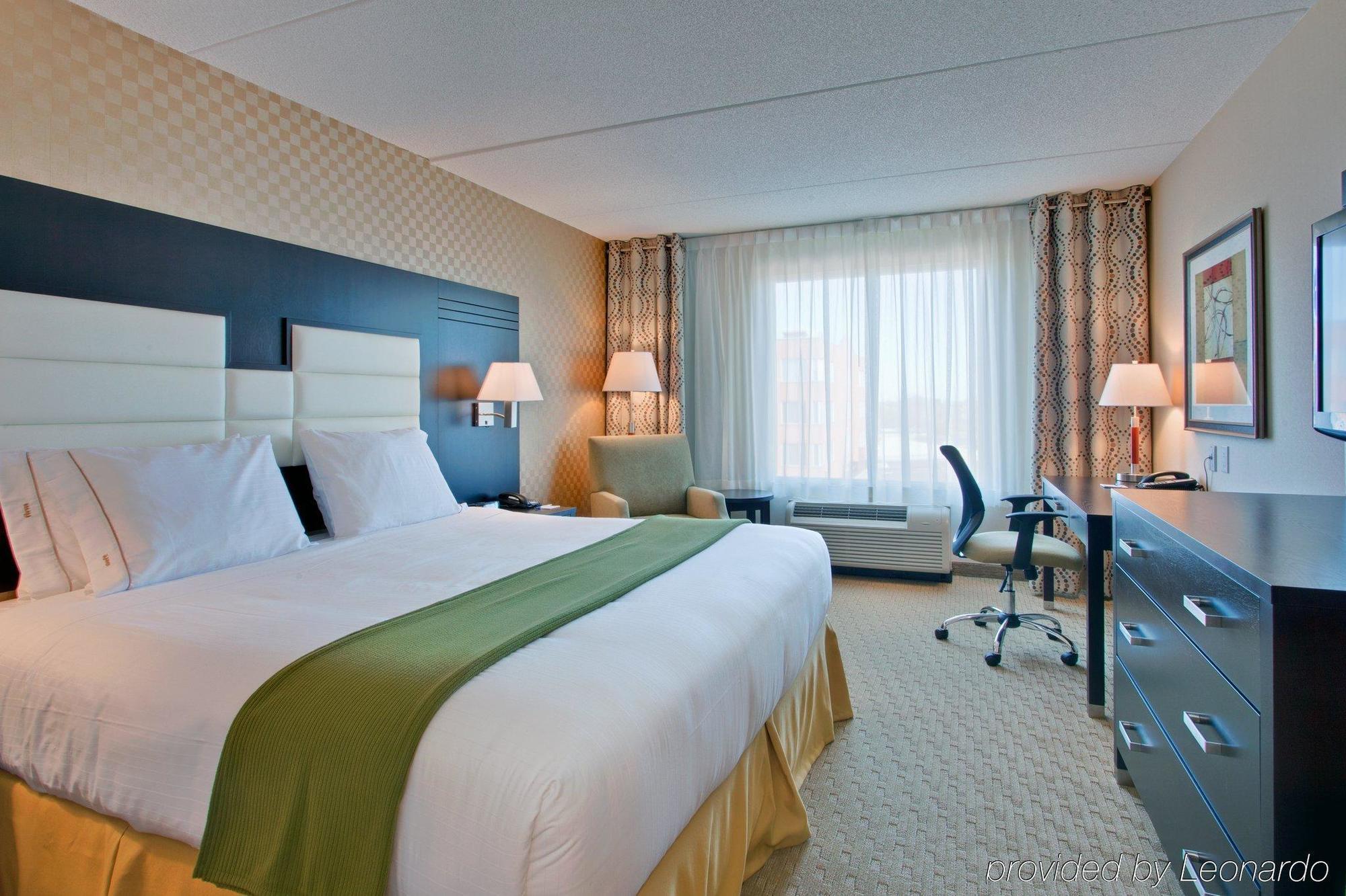 Holiday Inn Express Hotel & Suites Ottawa West-Nepean, An Ihg Hotel Oda fotoğraf
